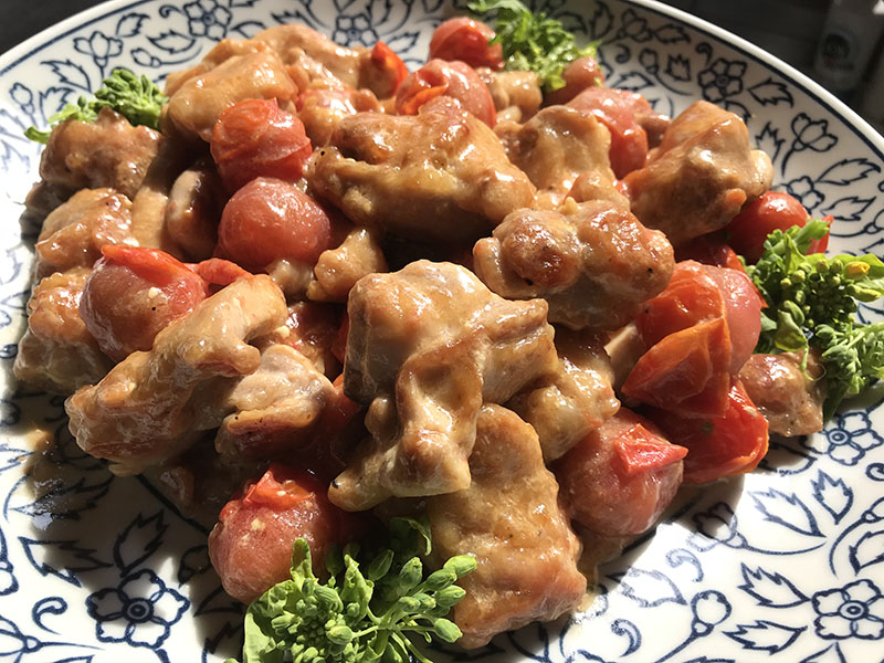 鶏肉＆ミニトマトのマヨポン炒め